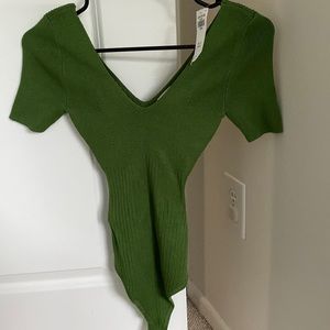 Abercrombie Short sleeve V-neck sweater bodysuit